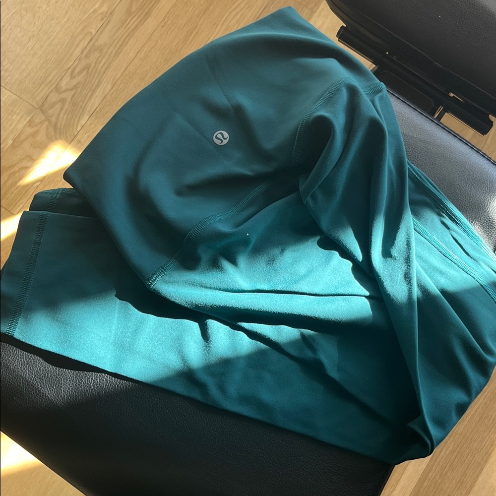 Lululemon Align 25” Size 4 Storm Teal